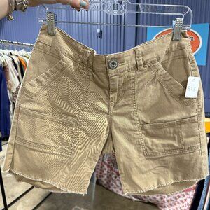 Union Bay Women’s Tan Cargo Shorts – Size 9